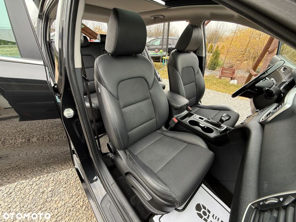 Kia Sportage 1.6 CRDI MHEV Black Edition Plus 2WD DCT - 25