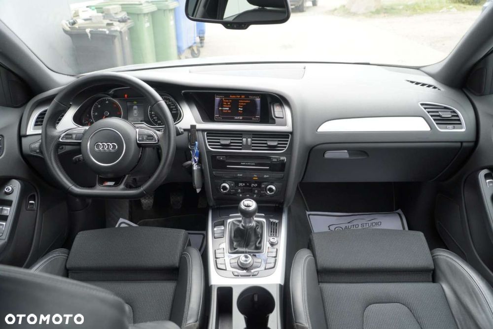 Audi A4 Limousine 2.0 TDI DPF clean diesel S line Sportpaket - 5