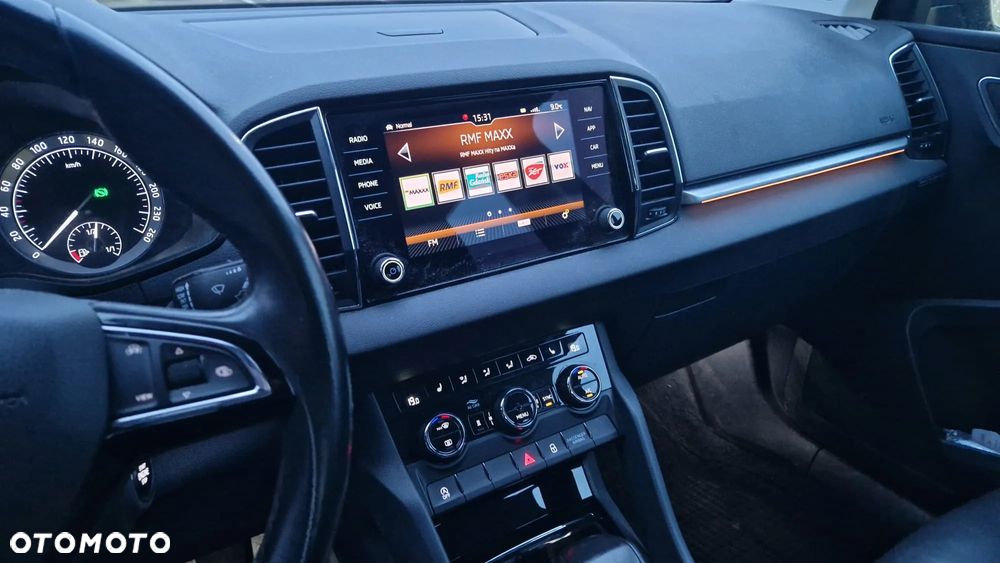 Skoda Karoq 2.0 TDI SCR 4x4 DSG Style - 9