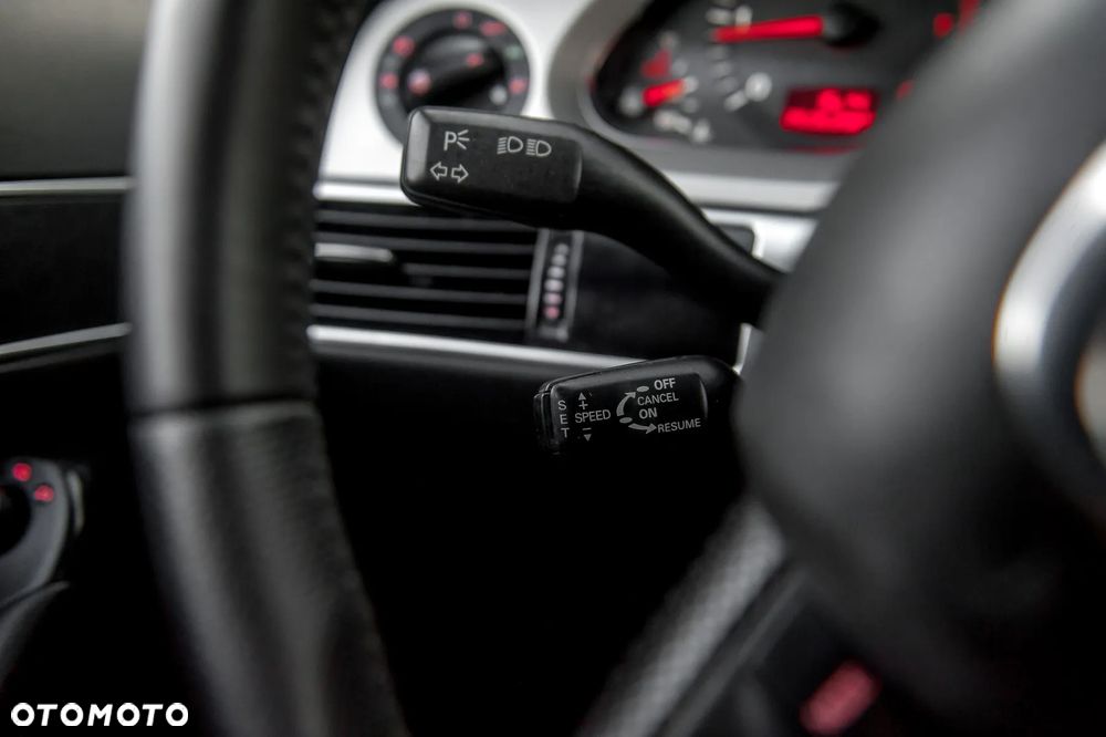 Audi A6 Avant 3.0 TDI DPF quattro - 28