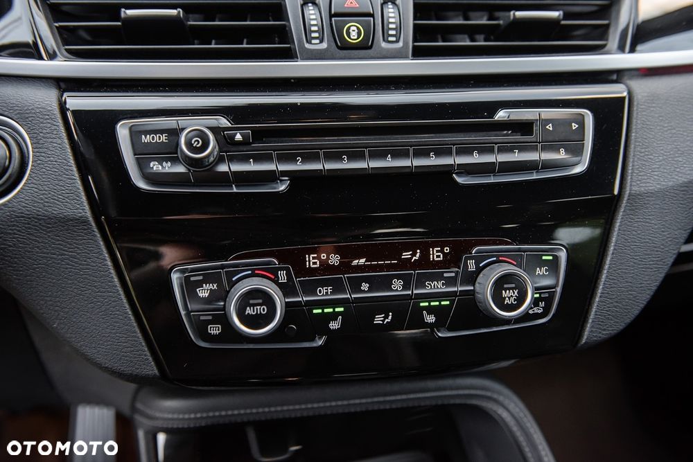 BMW X1 xDrive18d Business Edition sport - 29