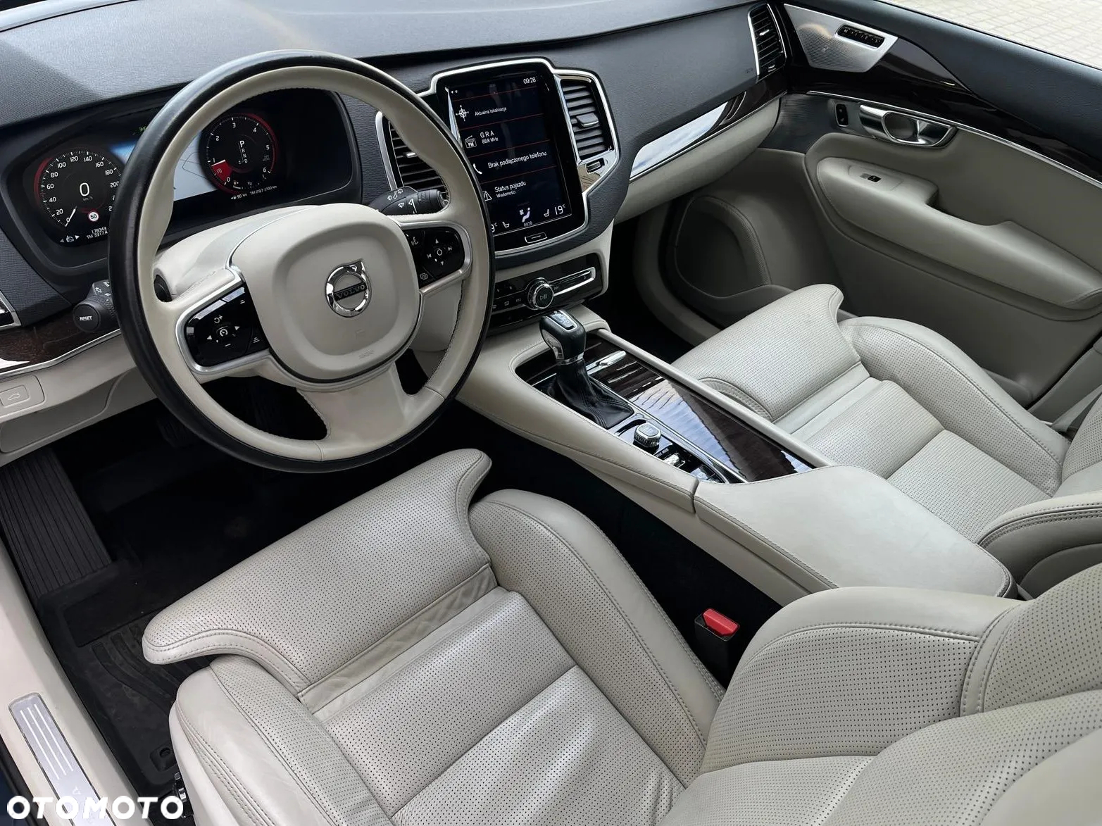 Volvo XC 90 D5 AWD Inscription - 10