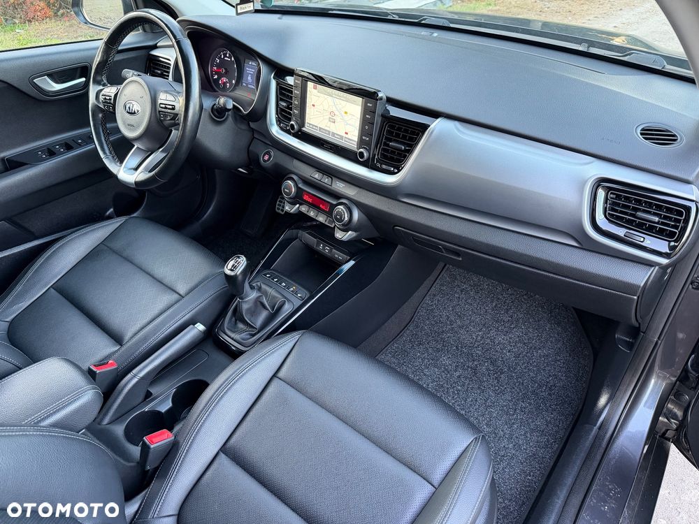 Kia Stonic - 6