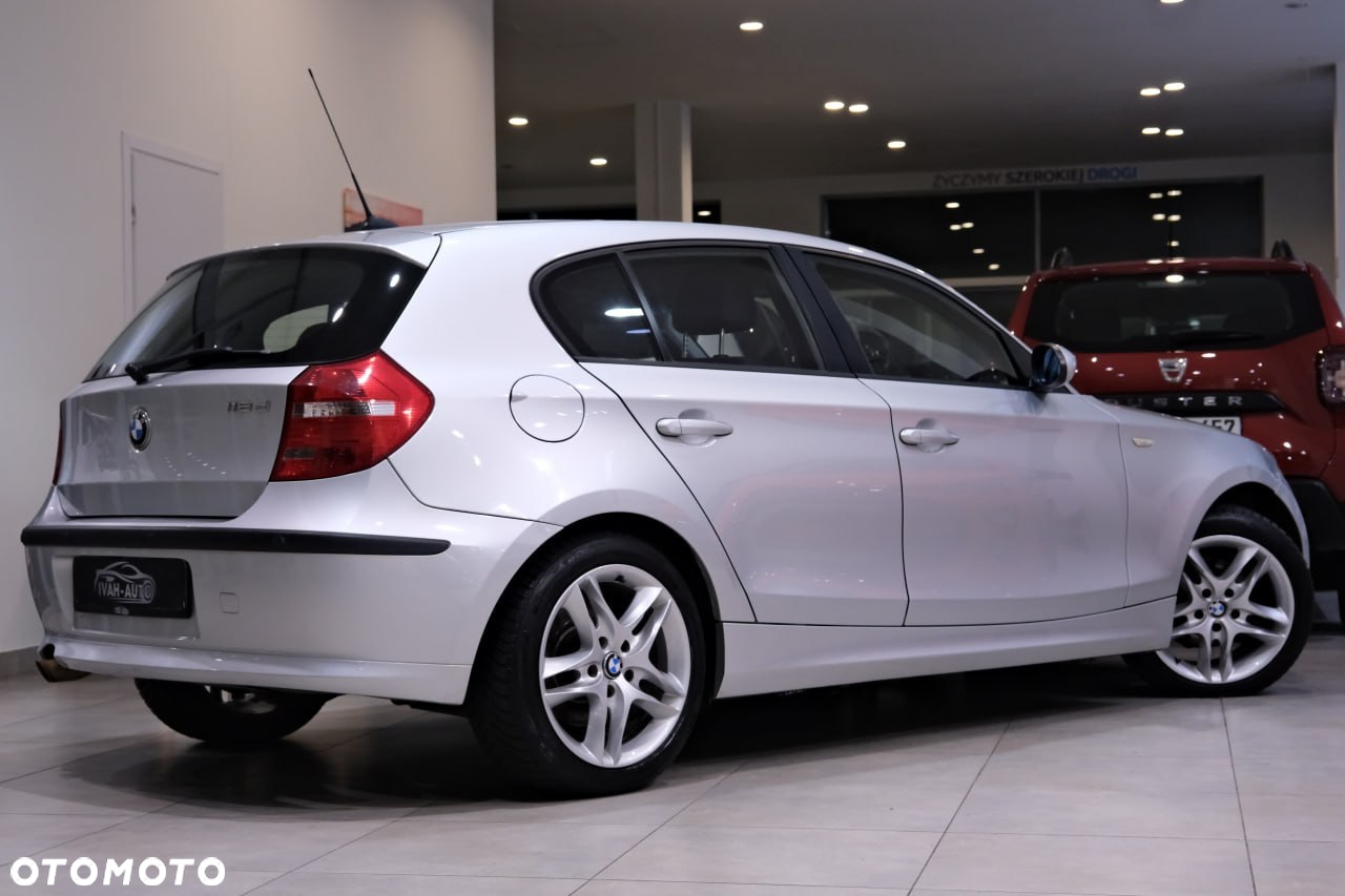 BMW Seria 1 118d - 8