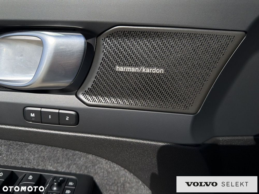 Volvo XC 40 - 26