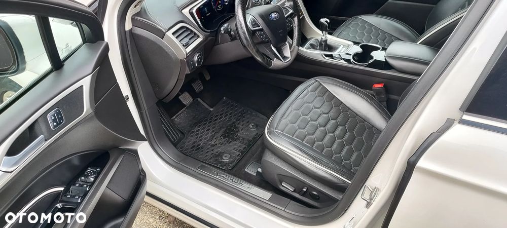 Ford Mondeo Vignale 2.0 TDCi - 28