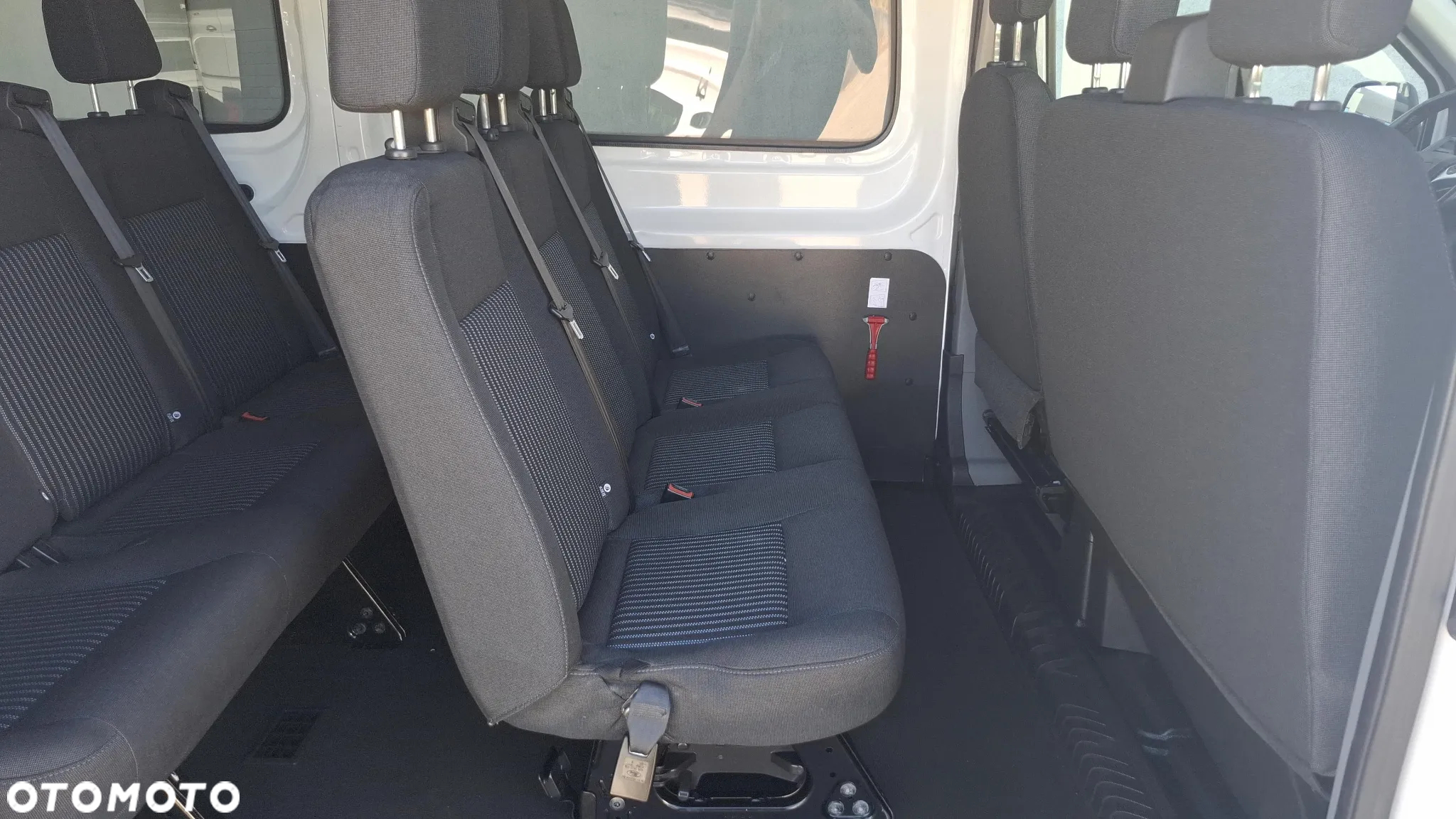 Ford Transit 350 L3H2 Trend - 23