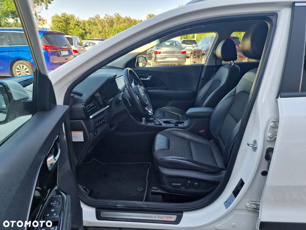 Kia Niro 1.6 GDI Hybrid Business Line - 15