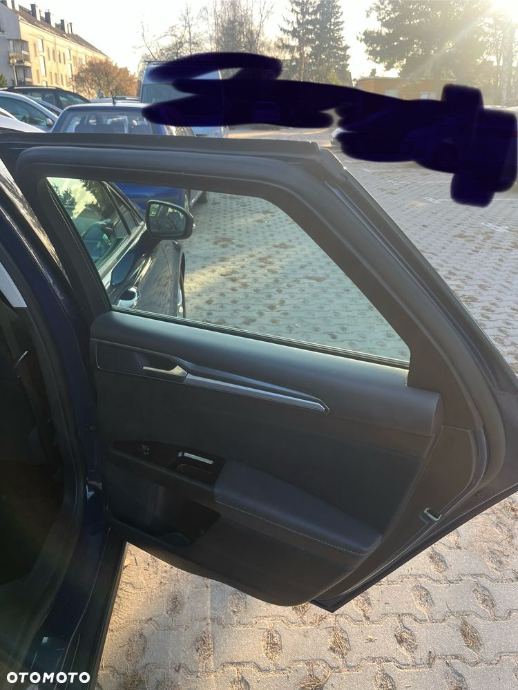 Ford Mondeo 1.5 TDCi Trend - 12