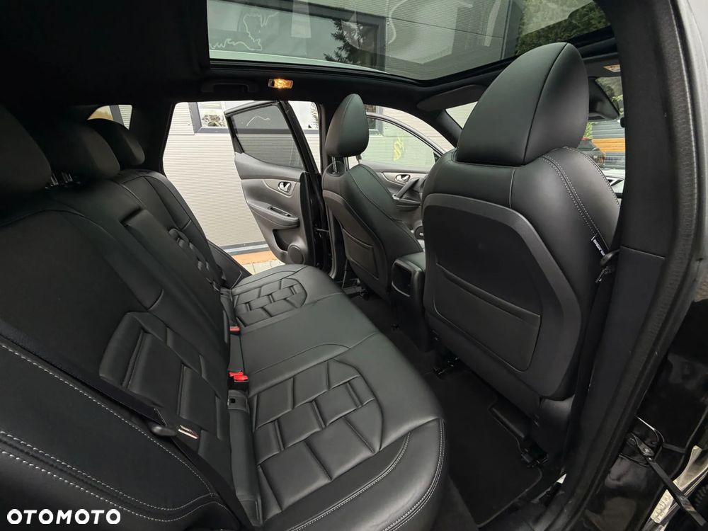 Nissan Qashqai 1.2 DIG-T Tekna - 17