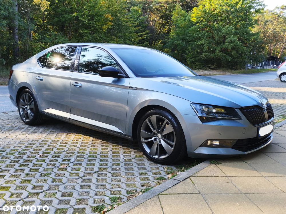 Skoda Superb 2.0 TDI 4x4 Sportline DSG - 17