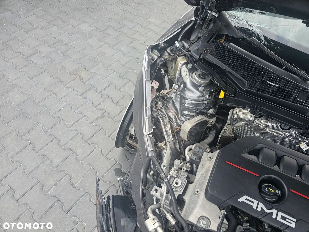 Mercedes-Benz Klasa A 35 AMG 4-Matic 7G-DCT - 20