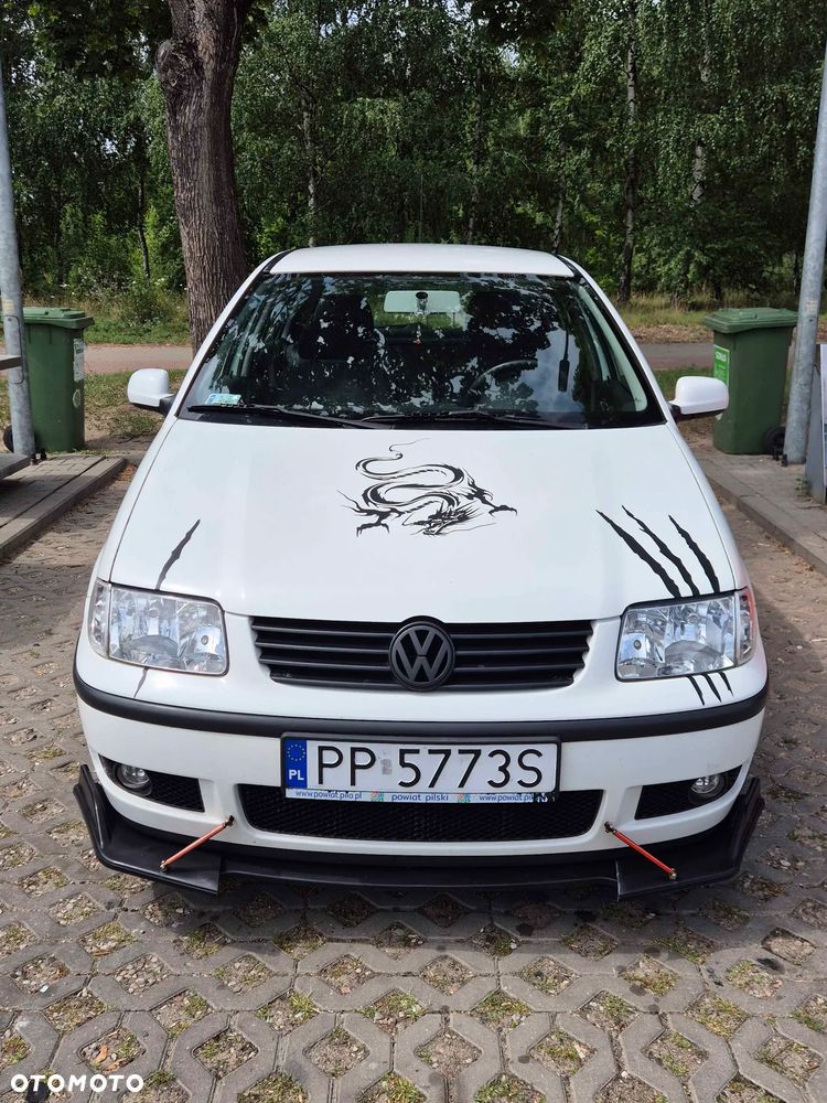 Volkswagen Polo 1.4 Comfortline - 1