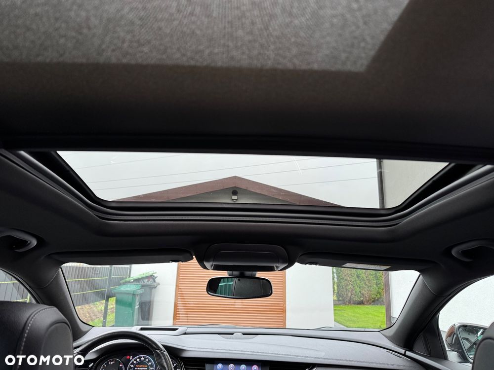 Opel Insignia 2.0 CDTI Business Elegance S&S - 28