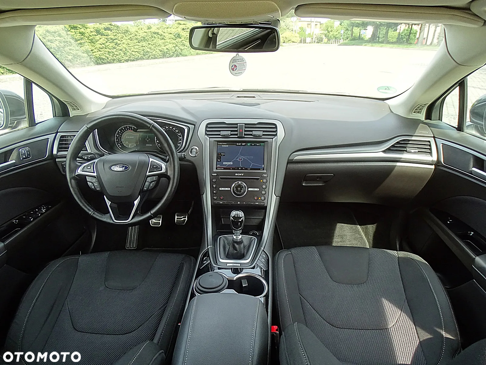 Ford Mondeo 2.0 TDCi Titanium - 12