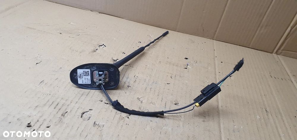 Antena dachowa radia Ford Kuga MK1 AM5T-18828-BB - 4