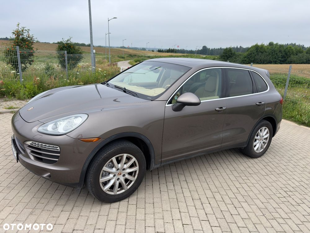 Porsche Cayenne - 4