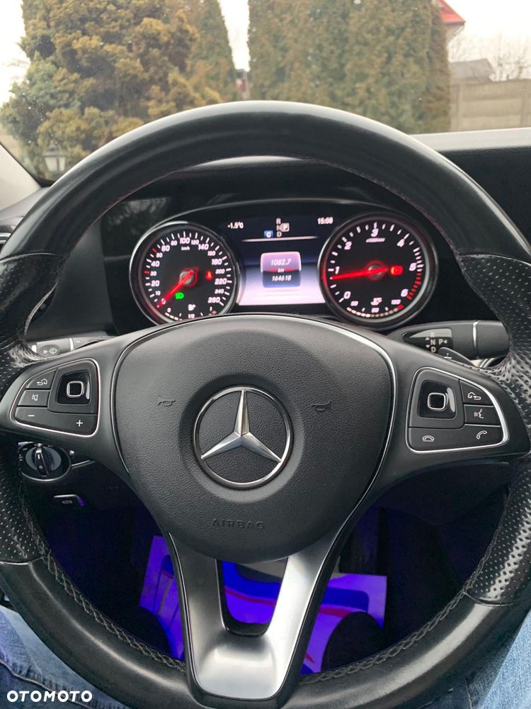 Mercedes-Benz Klasa E 200 d 9G-TRONIC - 23