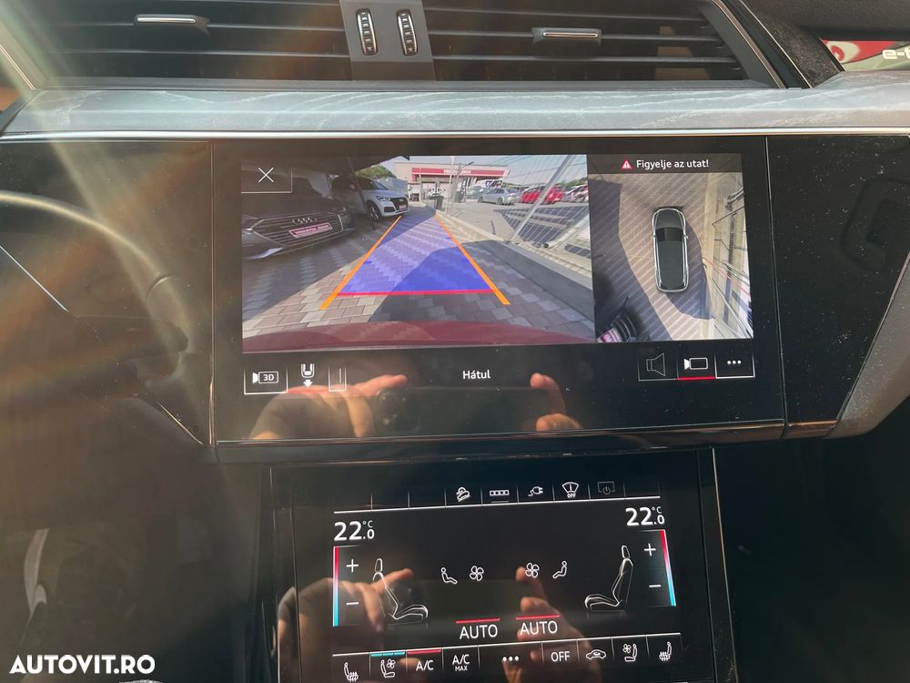 Audi e-tron 55 quattro S line - 14