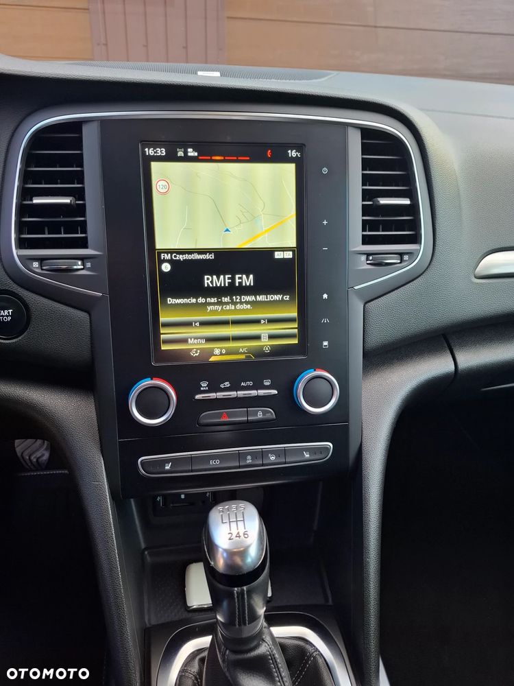 Renault Megane 1.2 Energy TCe Bose - 26