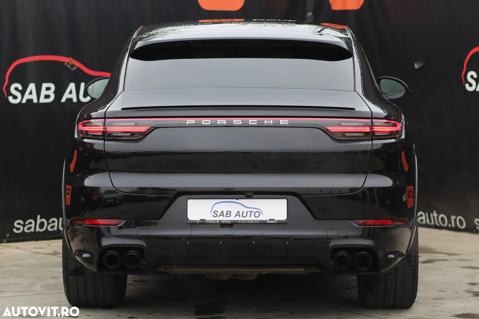 Porsche Cayenne Coupe Standard - 23