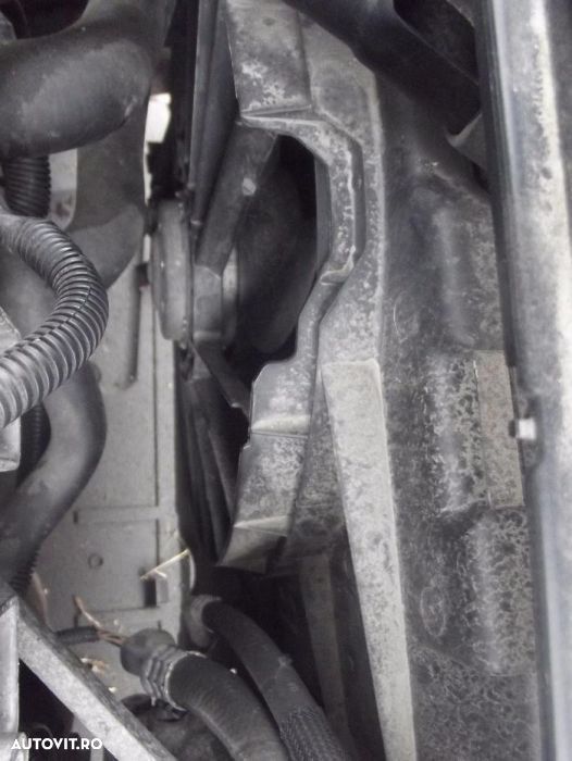 Radiator Renault Scenic 2 1.6 benzina radiator apa clima ventilatoare - 1