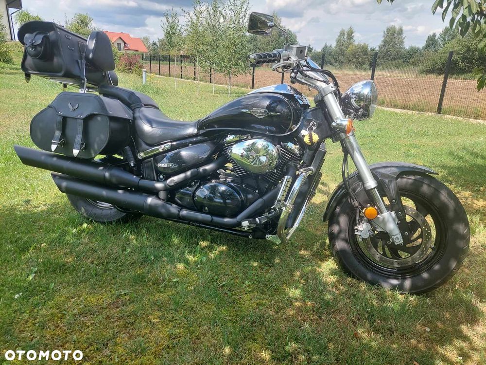 Suzuki Boulevard - 1