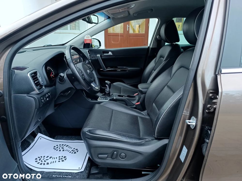 Kia Sportage 1.6 GDI L Business Line Plus 2WD - 25