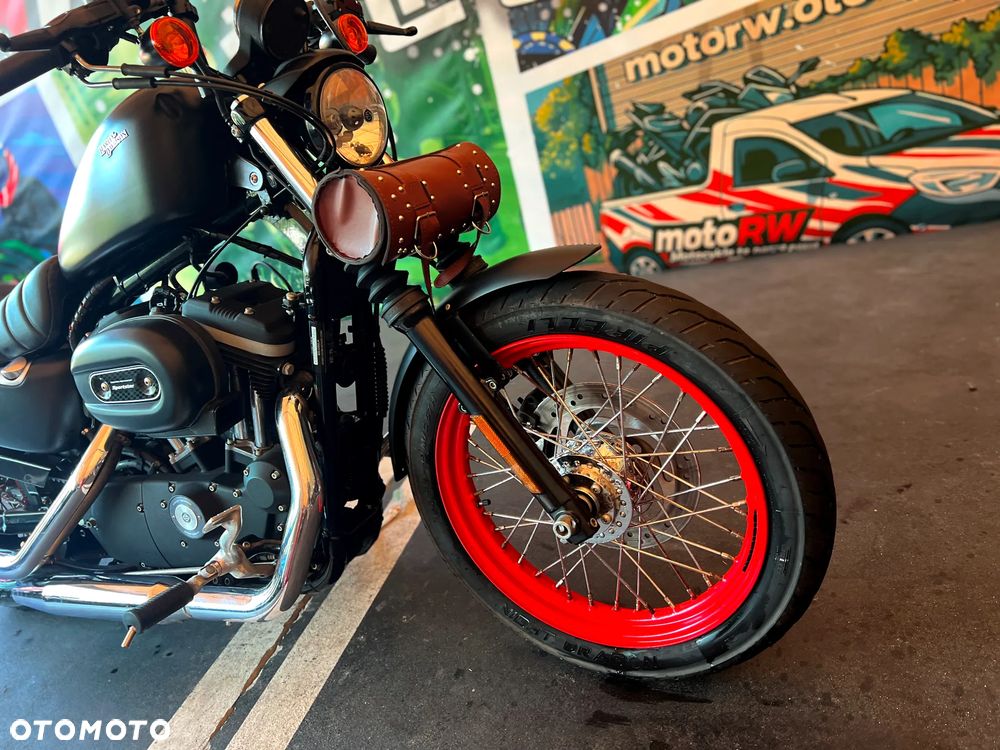 Harley-Davidson Sportster Iron 883 - 28