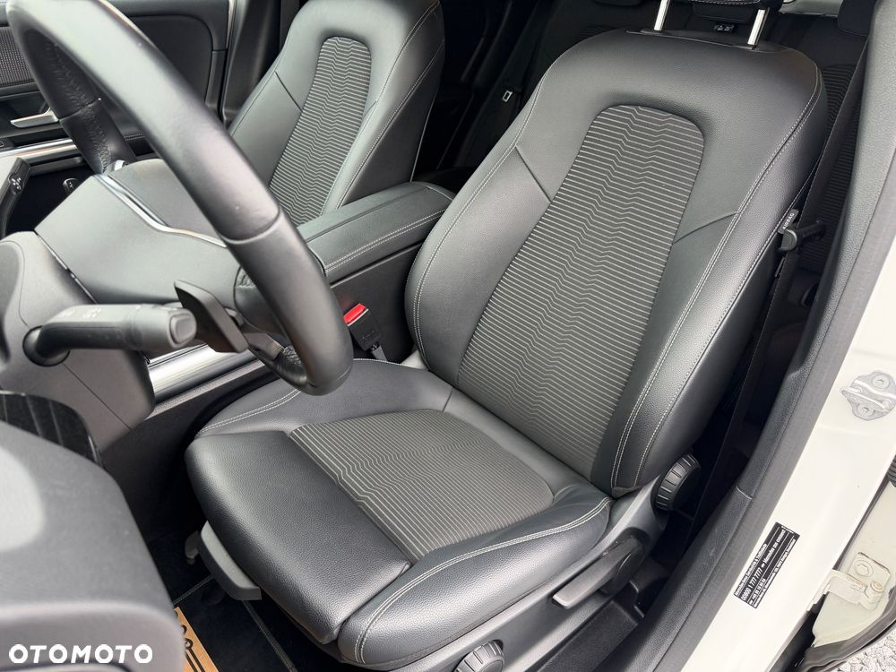 Mercedes-Benz GLA 220 d 8G-DCT Style - 15