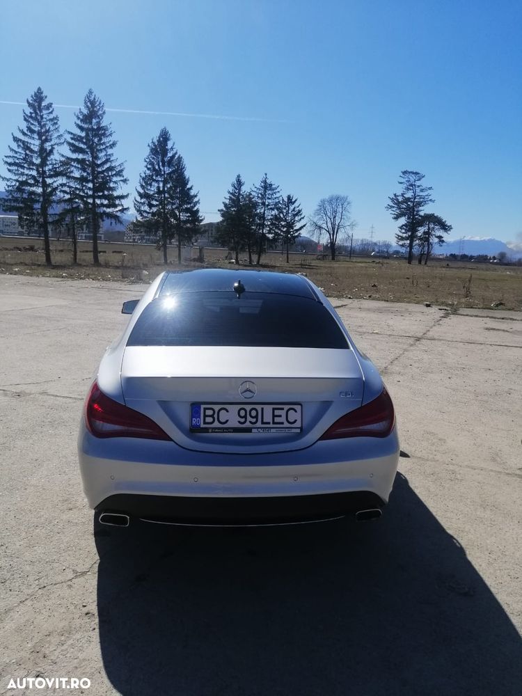 Mercedes-Benz CLA 200 CDI 7G-DCT Urban - 13