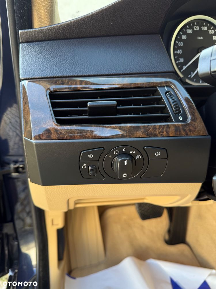 BMW Seria 5 - 10