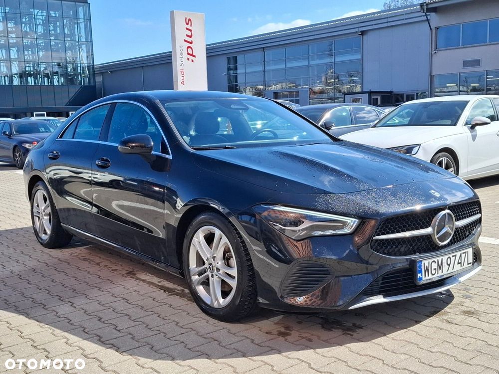 Mercedes-Benz CLA - 4