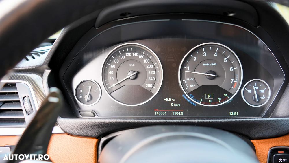BMW Seria 3 330i xDrive AT Luxury Line - 10
