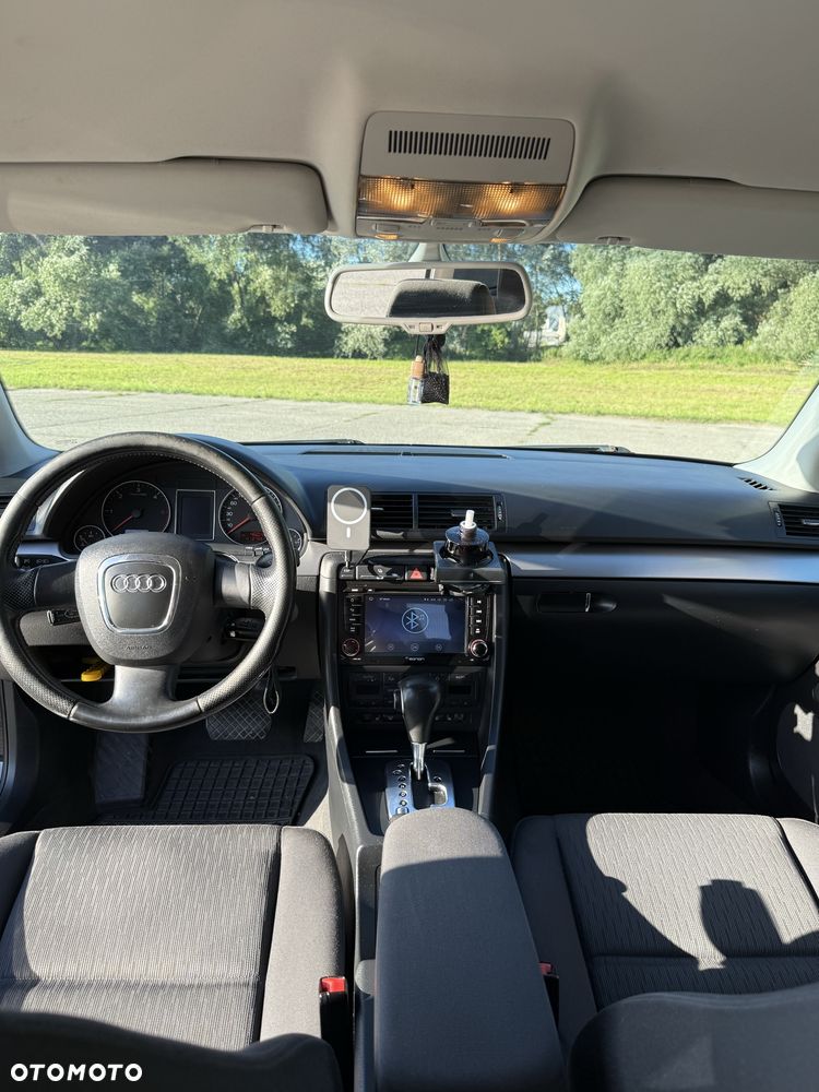 Audi A4 Avant - 7