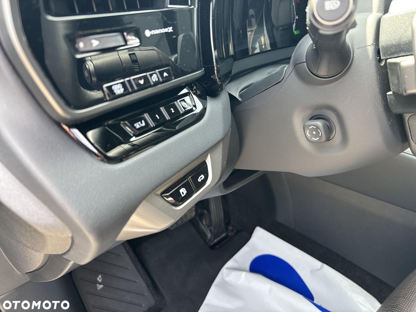Lexus RX - 17