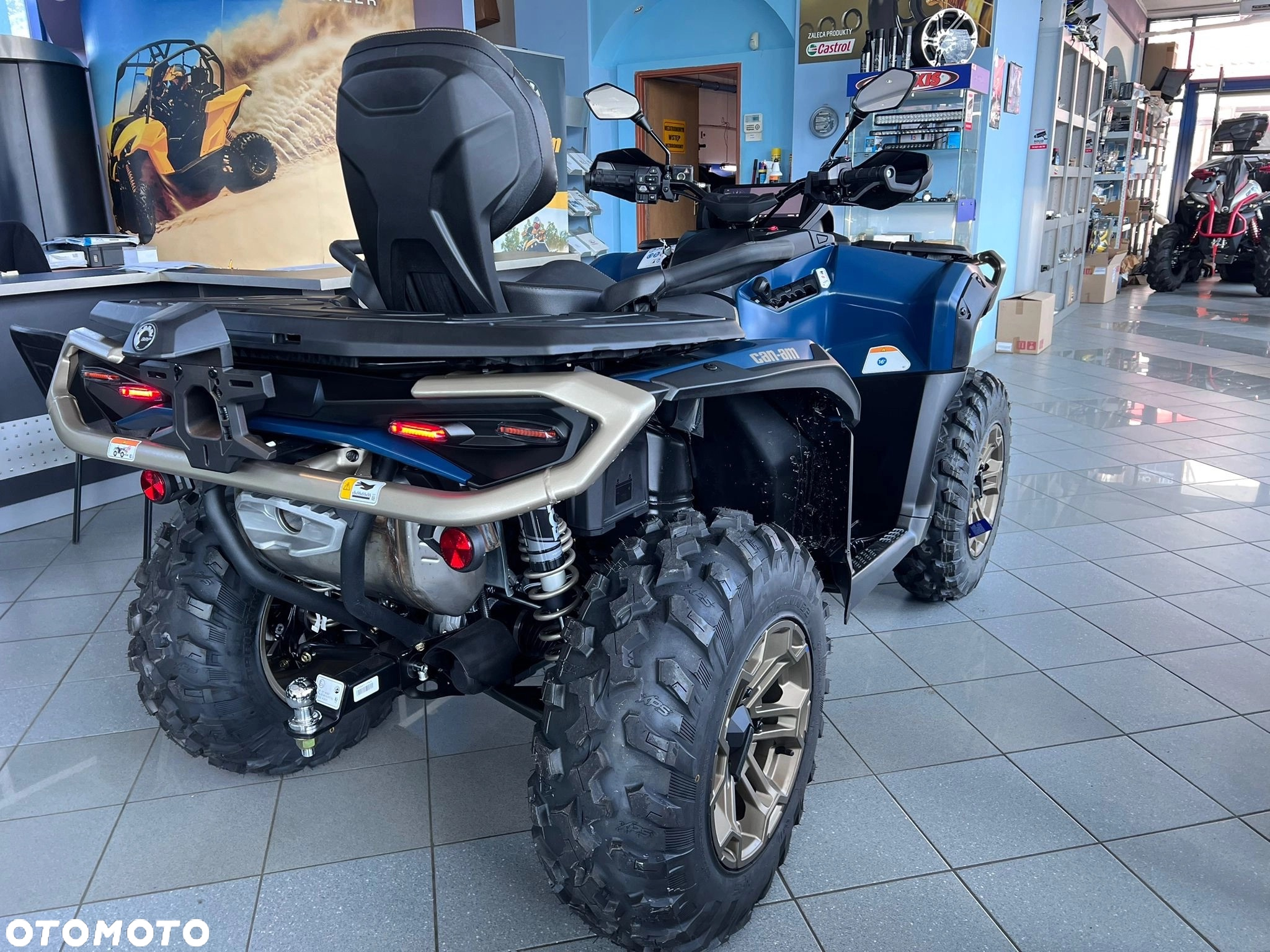 Can-Am Outlander Max - 8