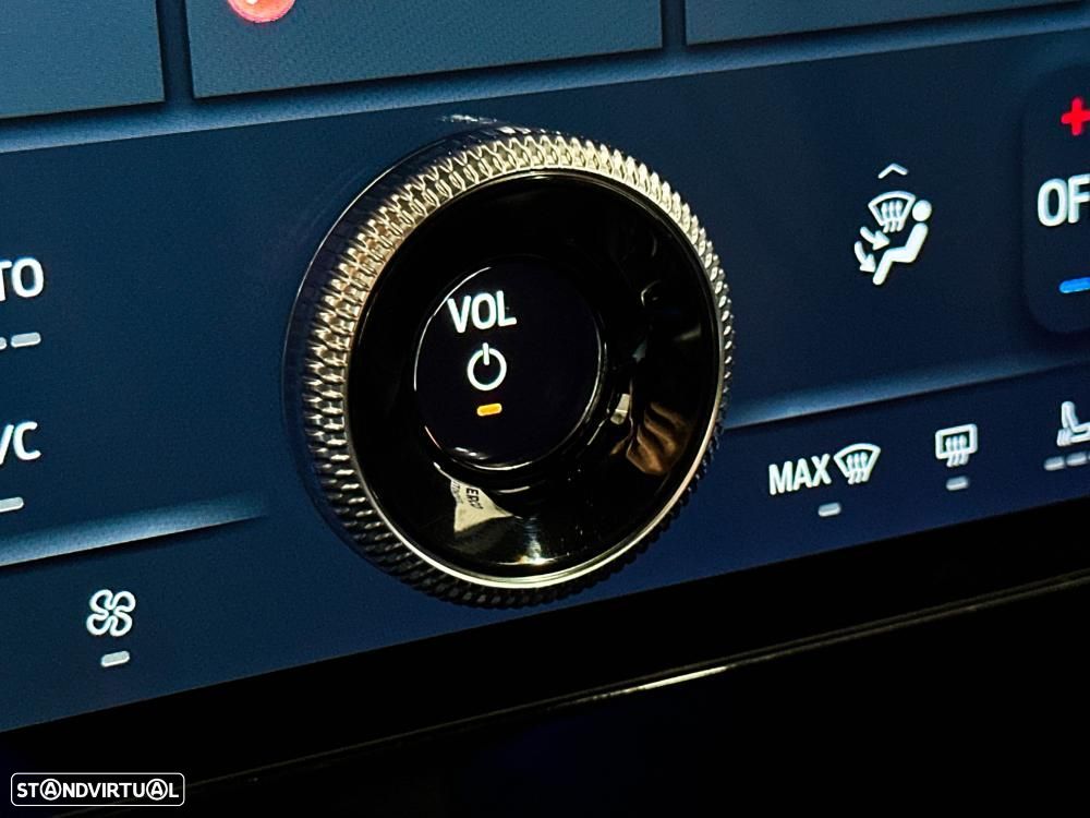 Ford Mustang Mach-E AWD PREMIUM - 47