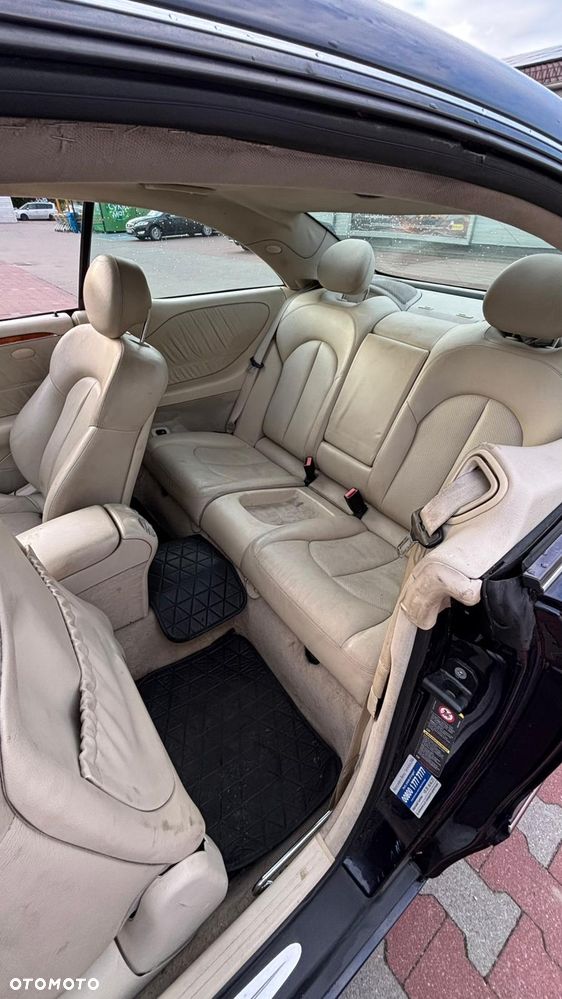 Mercedes-Benz CLK - 7