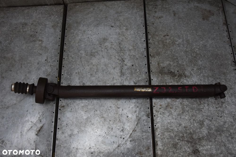 JEEP CHEROKEE ZJ 2.5 TD WAŁ TYŁ - 1