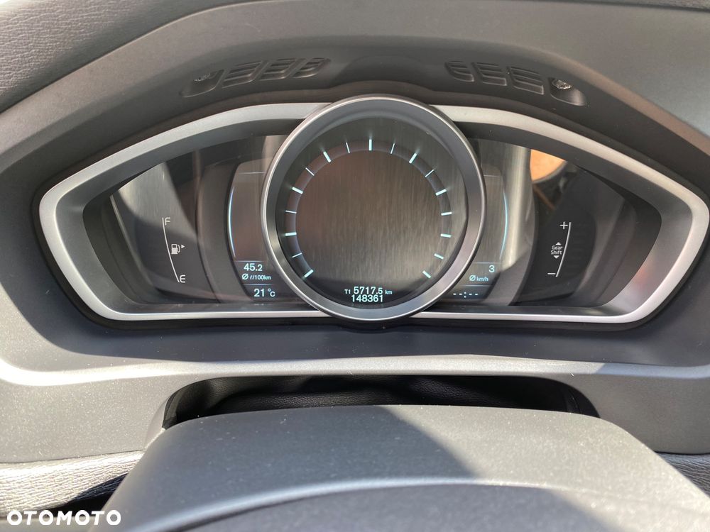 Volvo V40 T2 Kinetic - 11