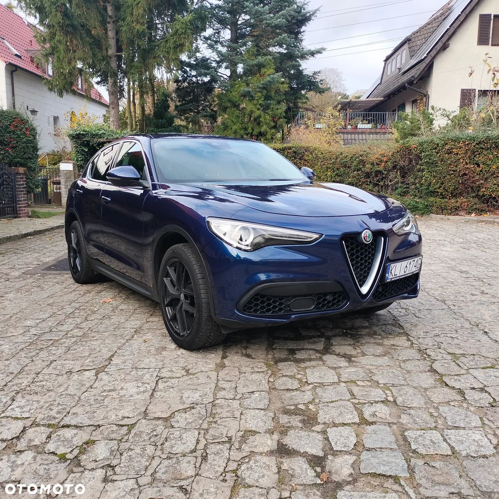 Alfa Romeo Stelvio - 3
