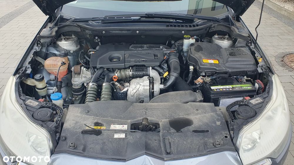 Citroën C5 e-HDi 115 EGS6 FAP Selection - 6