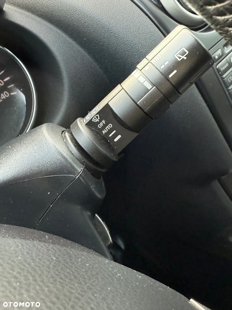 Nissan Qashqai 2.0 dCi 4x4 Tekna Premium - 31