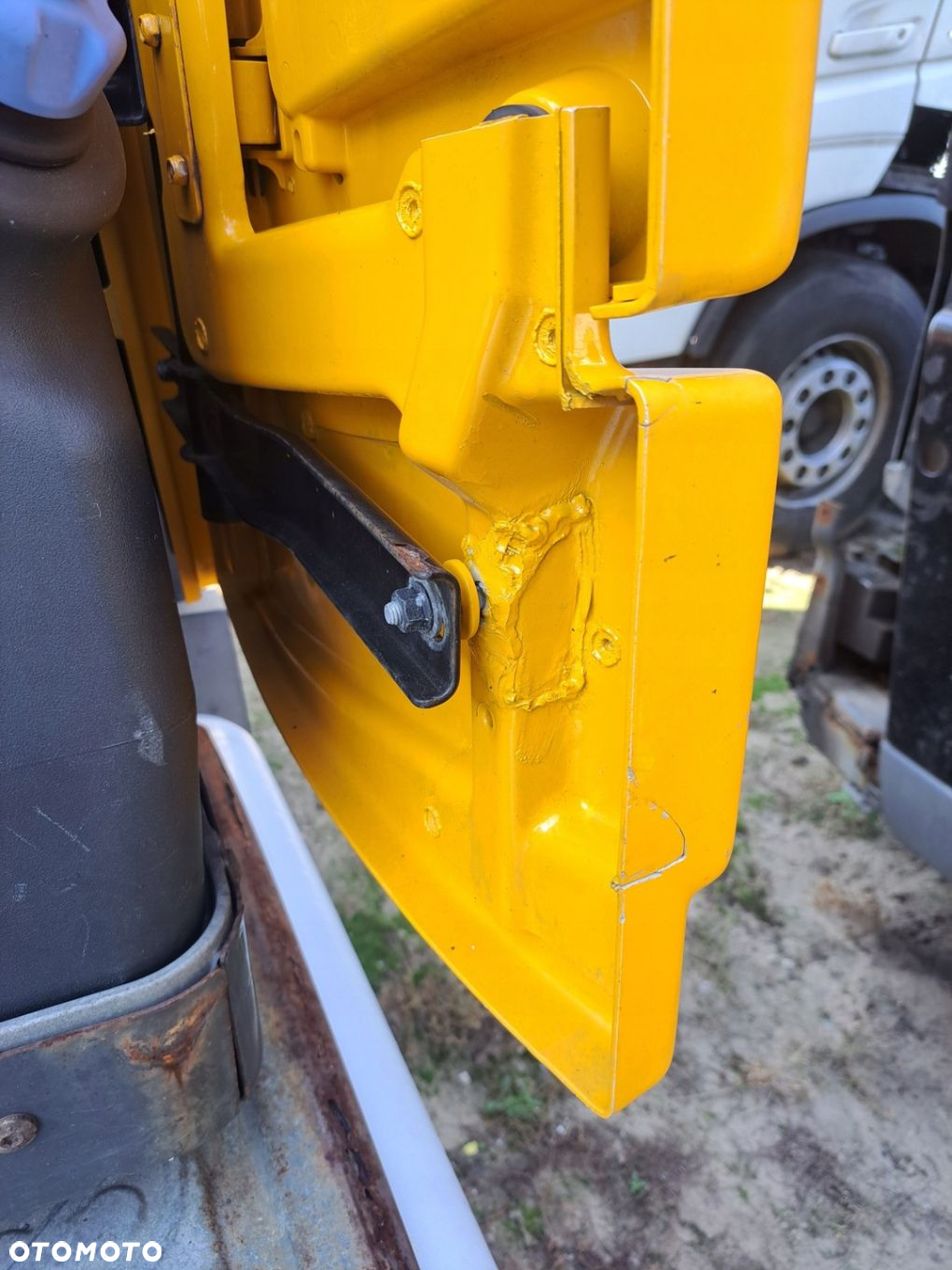 SPOJLERY OWIEWKI KABINY KOMPLET VOLVO FH 4 EURO 6 GLOBETROTTER - 9
