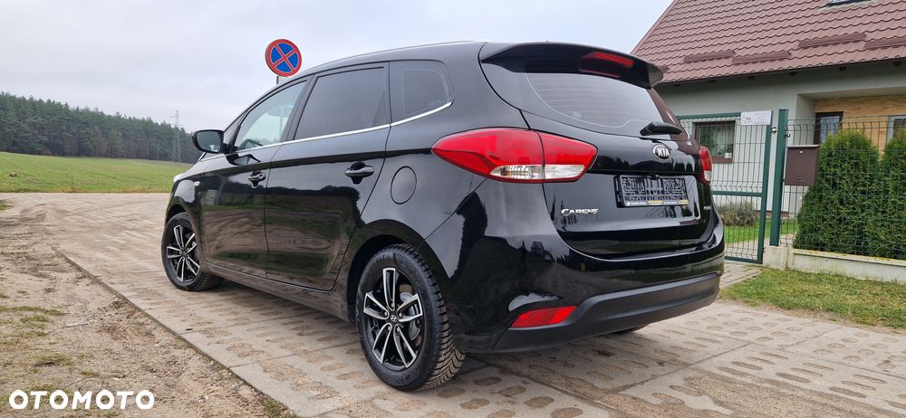 Kia Carens 1.7 CRDi 115 Dream-Team Edition - 21