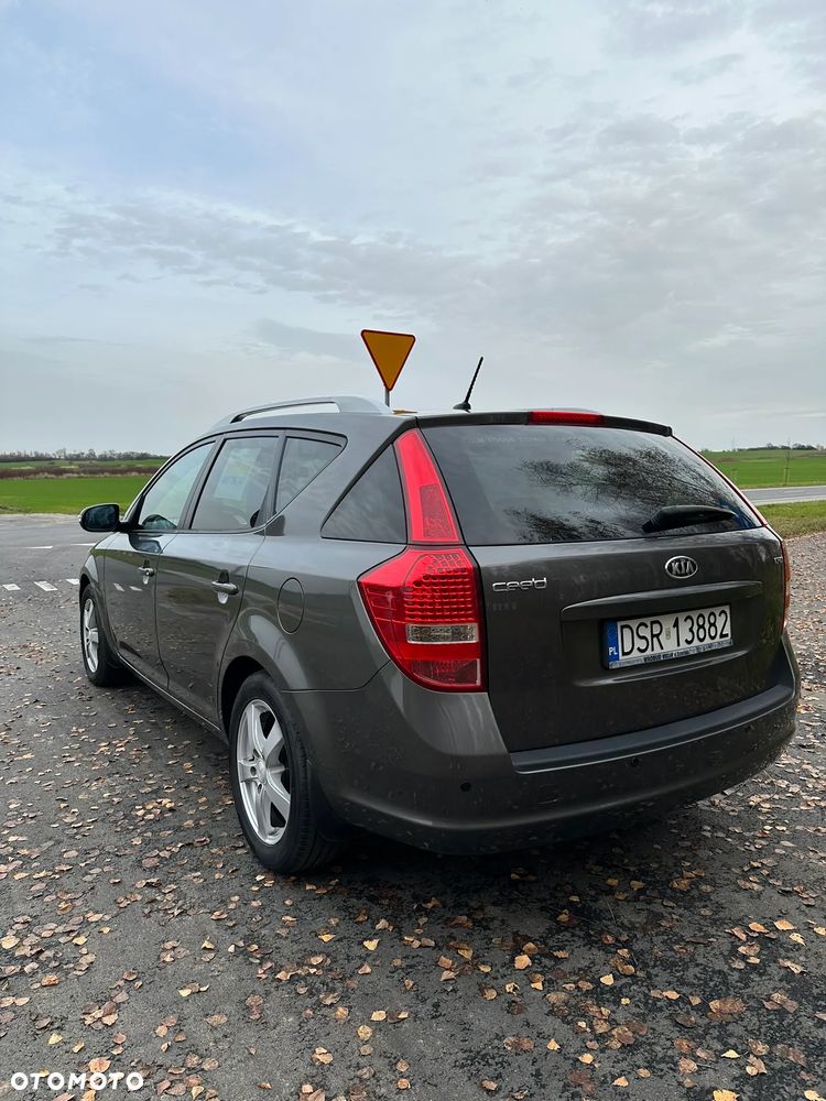 Kia Ceed 1.6 Crdi Comfort - 5