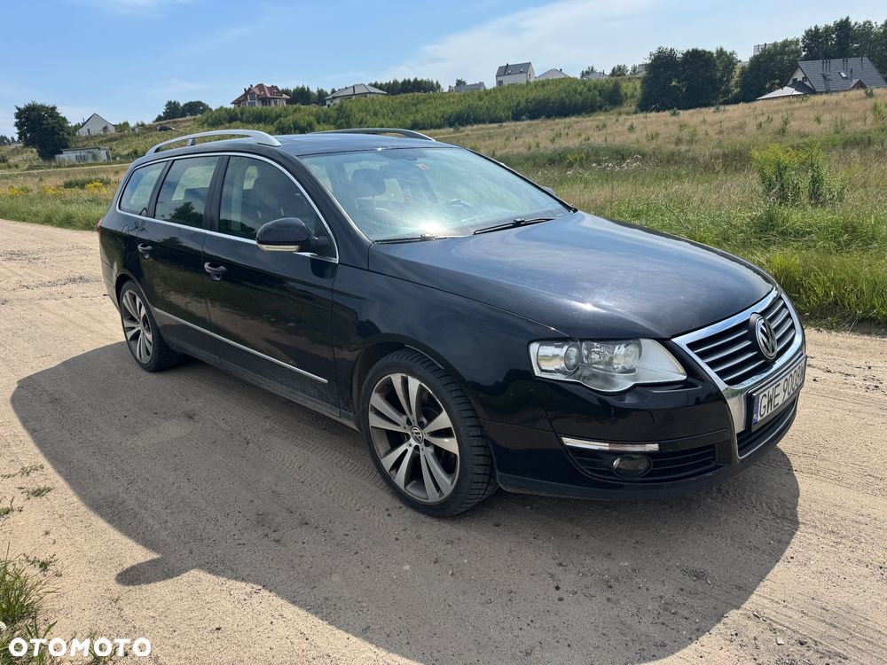 Volkswagen Passat 3.2 V6 FSI 4Mot Highline DSG - 2