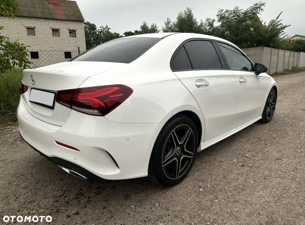 Mercedes-Benz Klasa A 180 d AMG Line 7G-DCT - 5