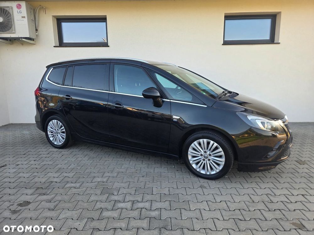 Opel Zafira - 18